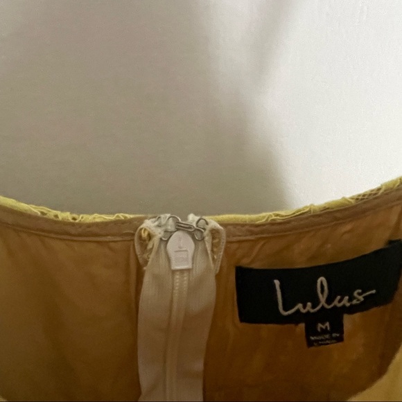 Yellow Lace Mid-Length Dress - Picture 4 of 7